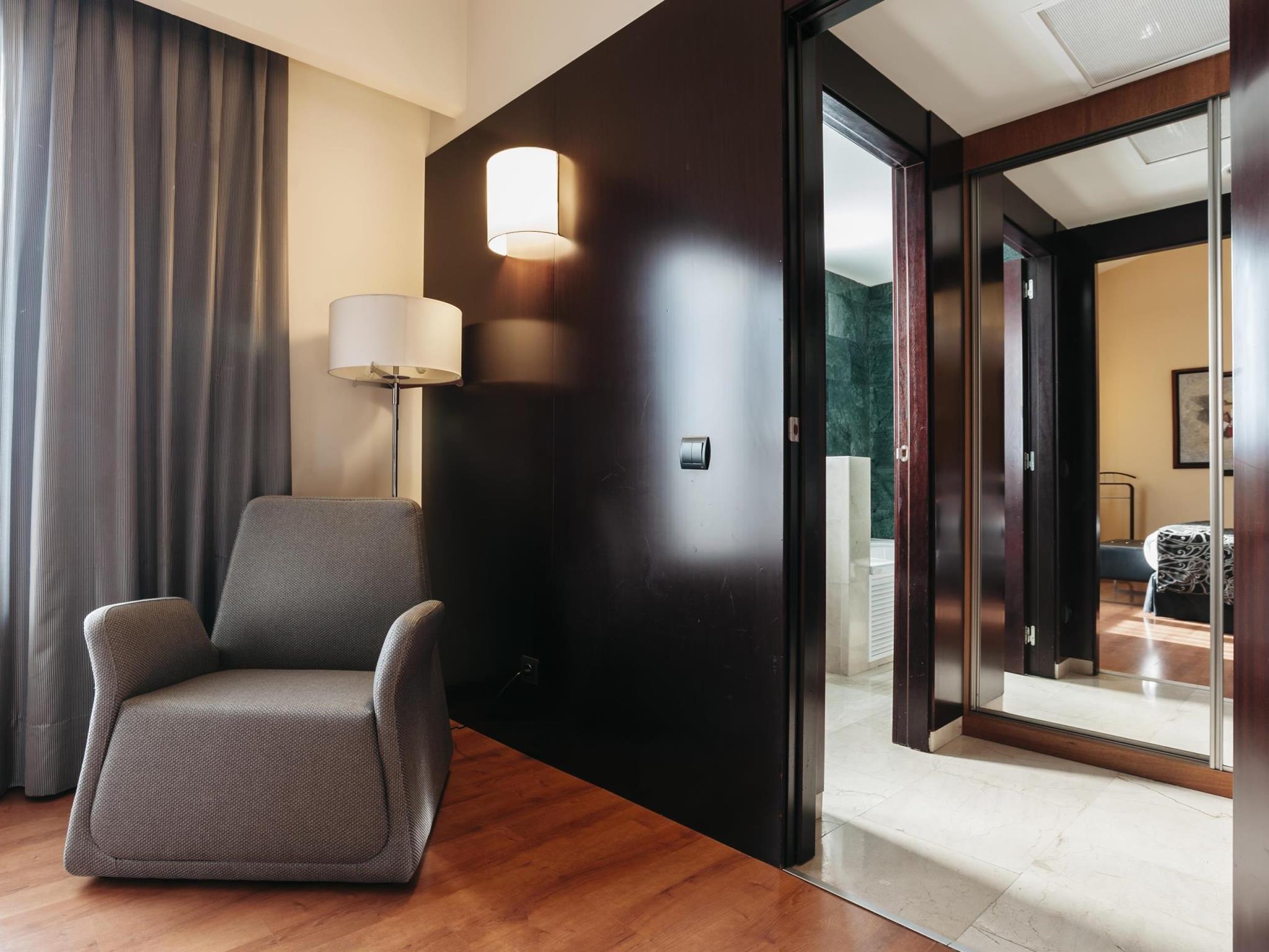 Hotel Catalonia Brussels Saint-Gilles Zewnętrze zdjęcie