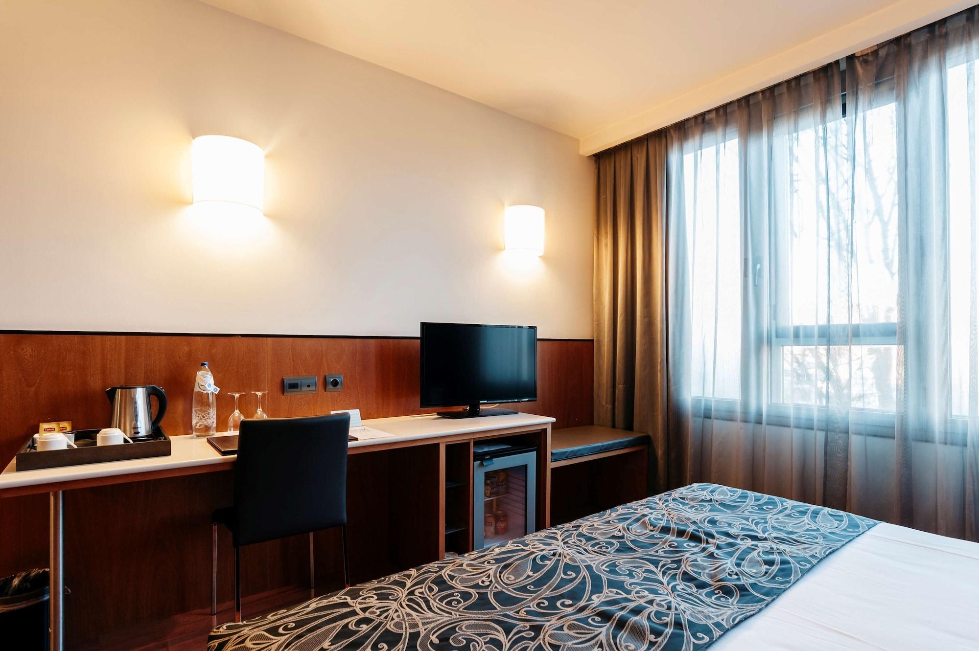 Hotel Catalonia Brussels Saint-Gilles Zewnętrze zdjęcie