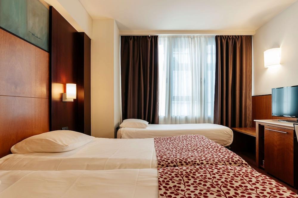 Hotel Catalonia Brussels Saint-Gilles Zewnętrze zdjęcie