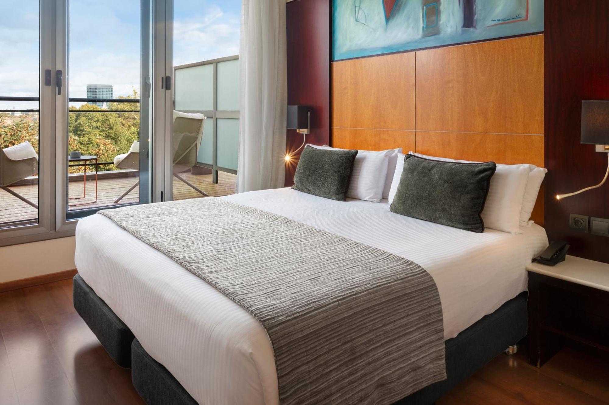 Hotel Catalonia Brussels Saint-Gilles Zewnętrze zdjęcie