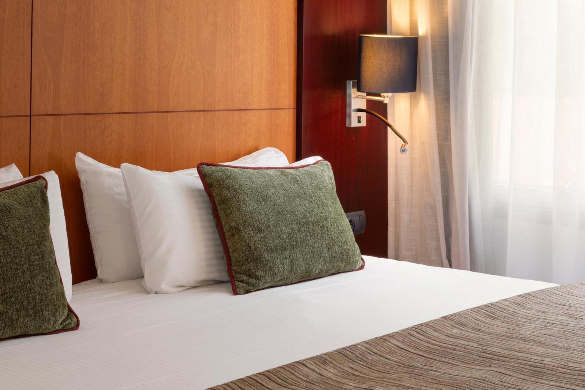 Hotel Catalonia Brussels Saint-Gilles Zewnętrze zdjęcie