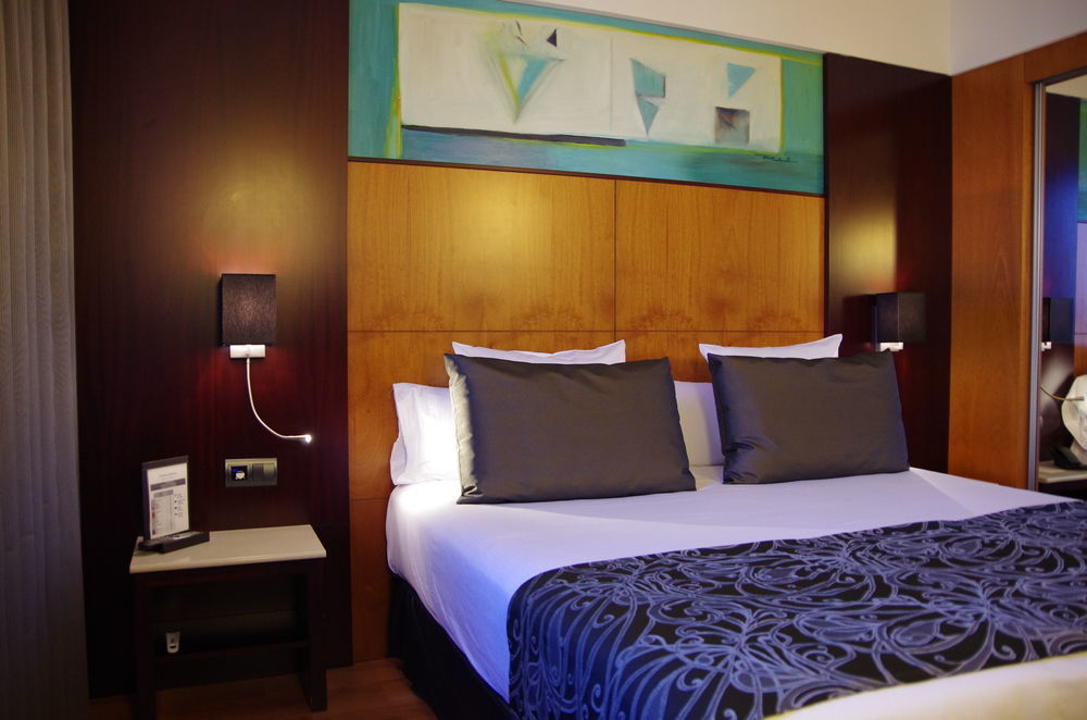Hotel Catalonia Brussels Saint-Gilles Zewnętrze zdjęcie